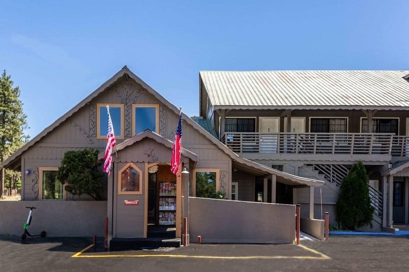 Hotel Econo Lodge Inn & Suites em South Lake Tahoe 
