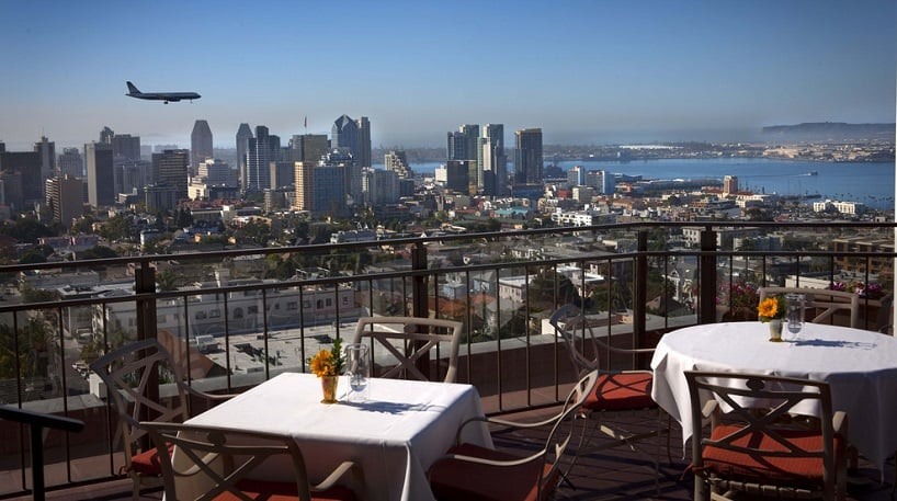 Bertrand at Mister A's Restaurante com vista para a cidade em San Diego