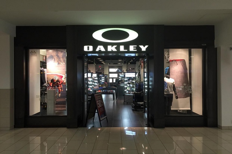 Oakley em Glendale Califórnia