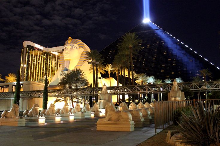 Feixe de luz mais forte do mundo em Las Vegas