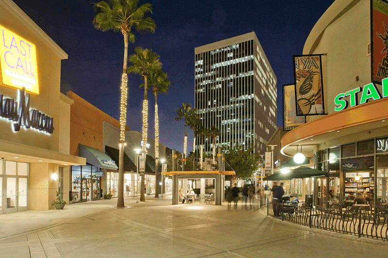 The Outlets At Orange nas proximidades de Anaheim
